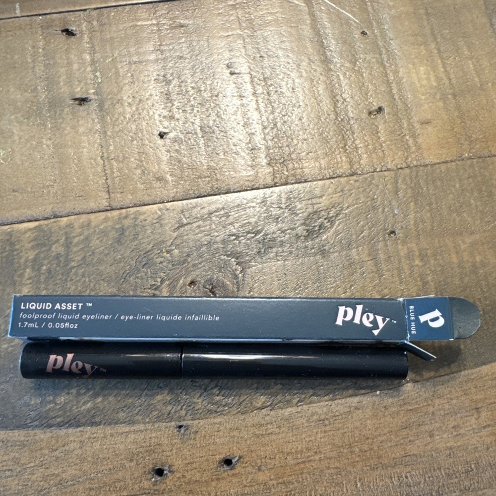 pley Liquid Asset Liquid Eyeliner Blue Hue 1.7 mL / 0.05 fl oz NIB B2